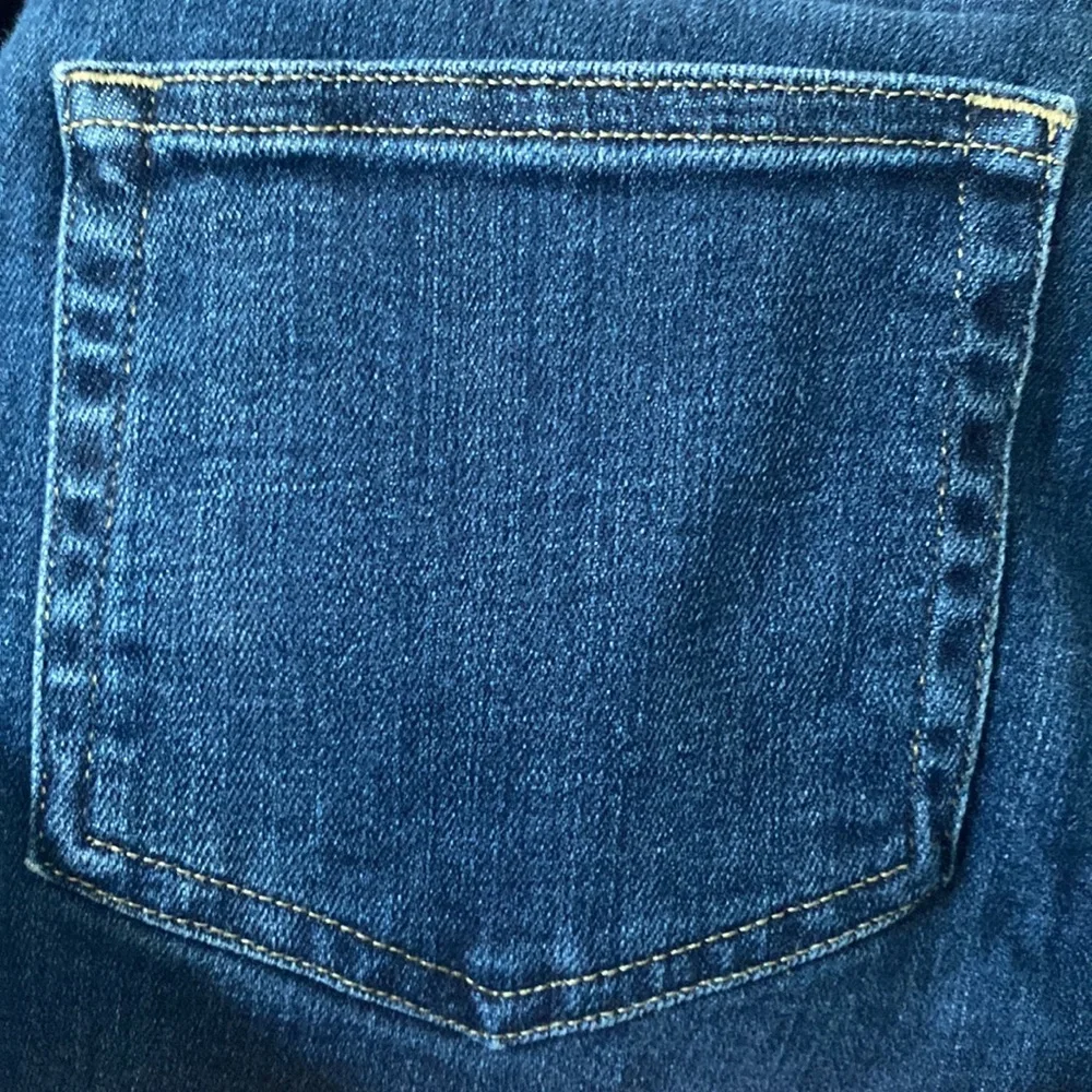LOGO Lori Goldstein Five Pocket Straight Leg Jeans💙💙💙 - Picture 6 of 7